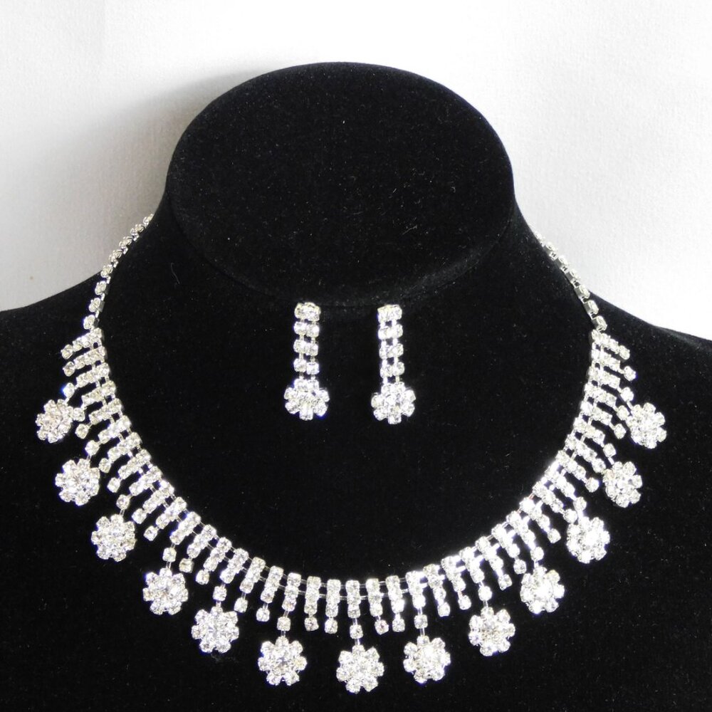 Wedding Bridal Silver Rhinestone Crystal Flower Necklace and Earrings Set  5418